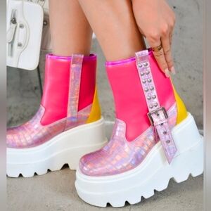 Cape Robbin Esska Platform Bootie Sz 9